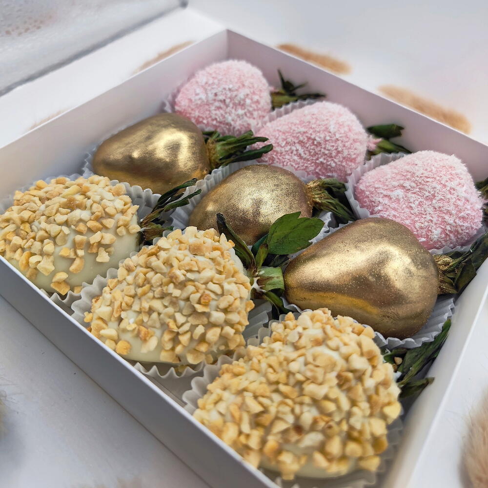 🍓 T05: клубника в шоколаде с арахисом, кокосом и золотом 9-12 ягод - фото 5