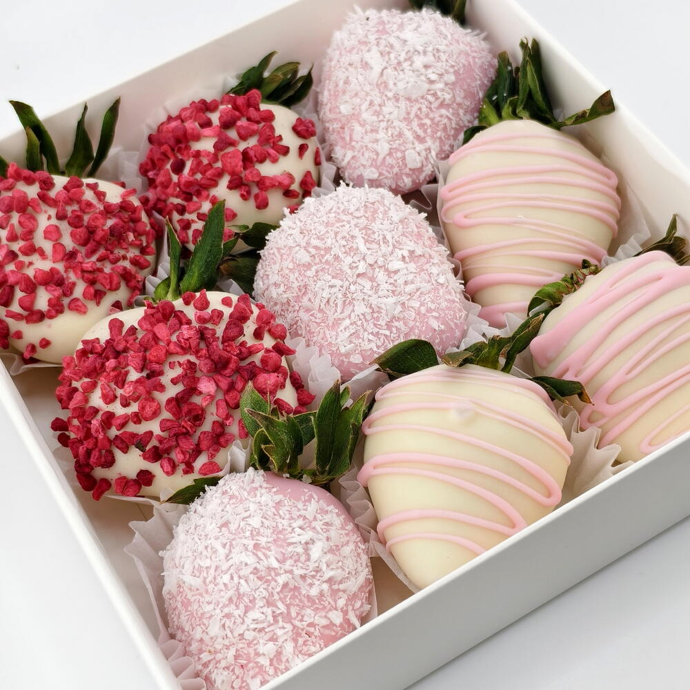 🍓 T08: клубника в белом шоколаде с малиной и кокосом 9-12 ягод - фото 5