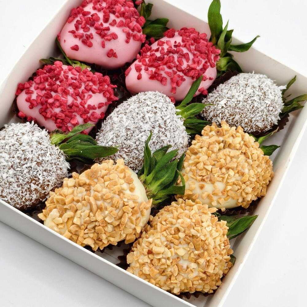Клубника в шоколаде 9-12* ягод🍓 3 цвета шоколада - фото 5