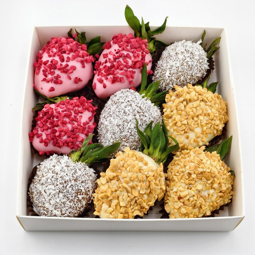 Клубника в шоколаде 9-12* ягод🍓 3 цвета шоколада - фото 6