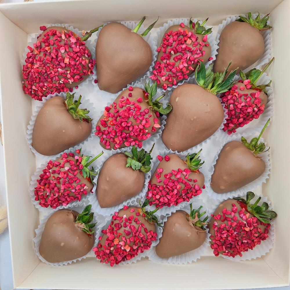 Клубника в шоколаде 16-20* ягод🍓 "Набор 12" сублимировая малина - фото 3