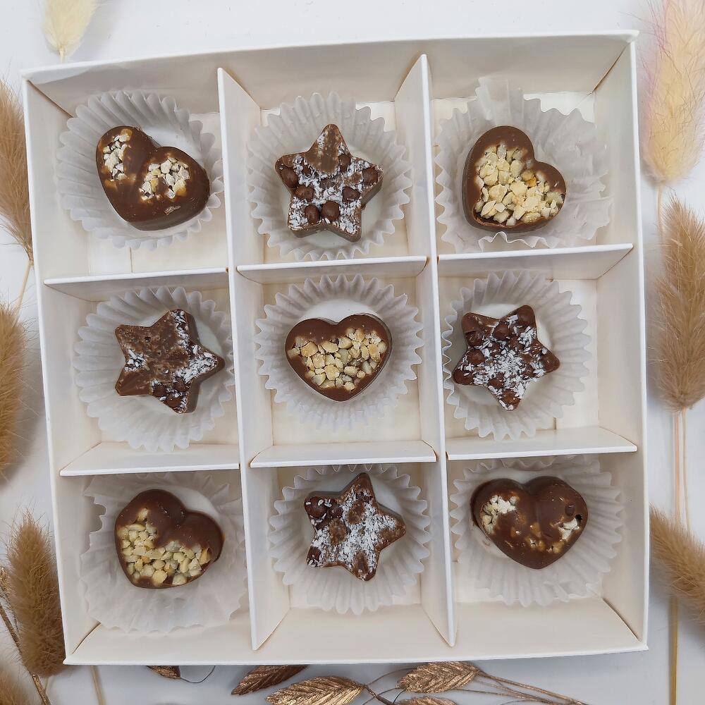 Шоколадные конфеты 9 шт сердечки и звёздочки с орехами - фото 3