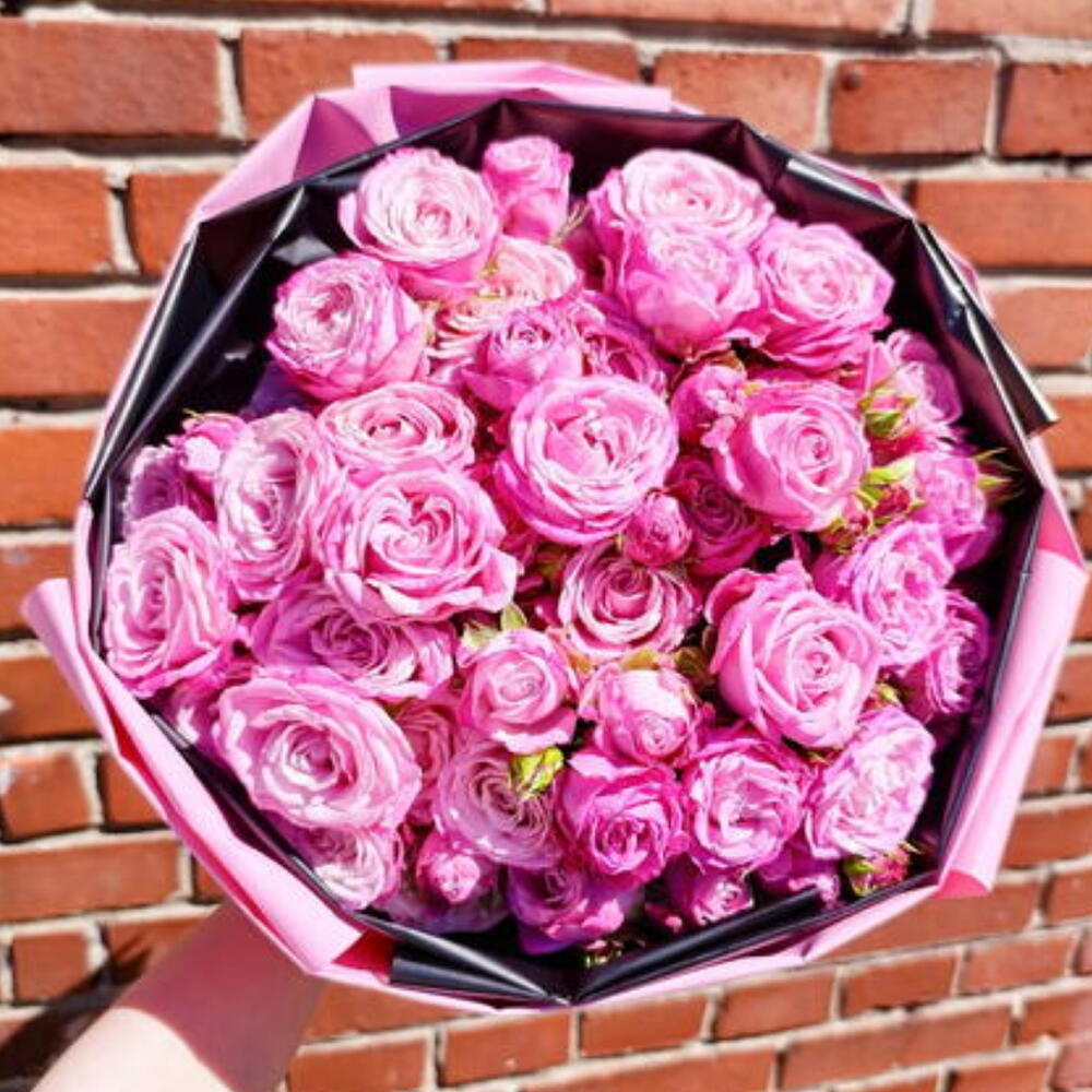Bombastic Peony-Style Spray Rose Bouquet — photo 6