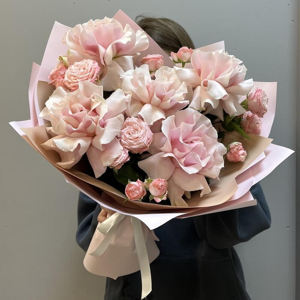 French Rose and Bombastic Spray Rose Bouquet