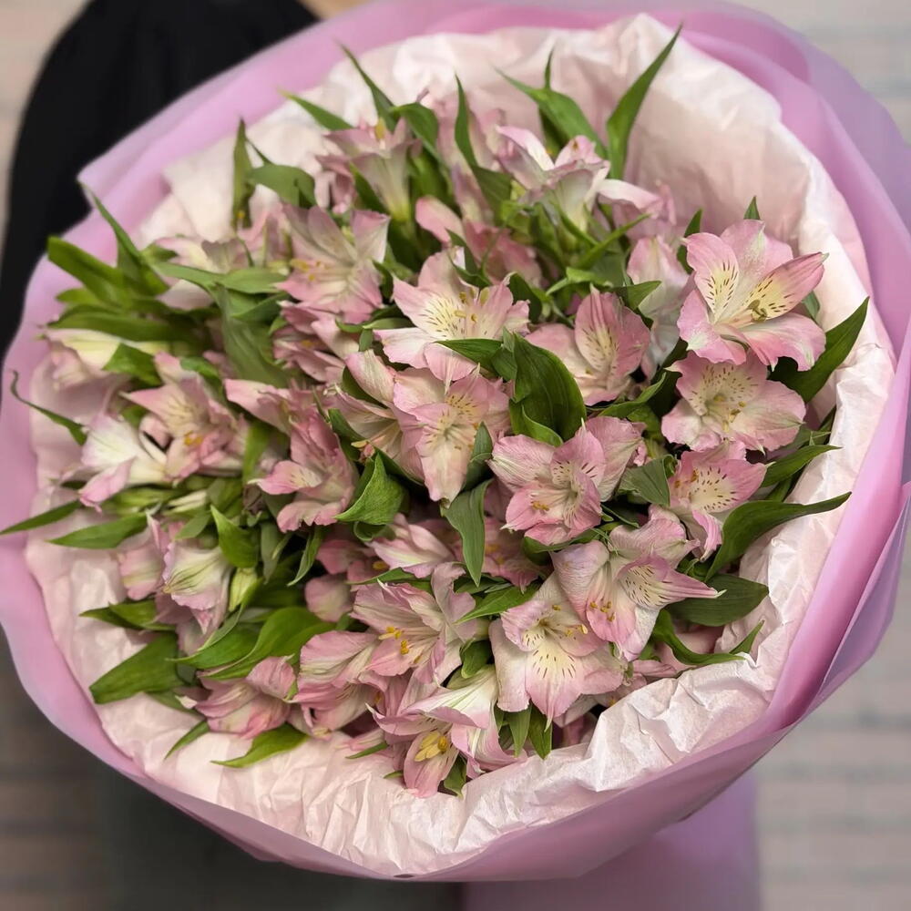 Pink Alstroemeria Bouquet — September 1 — photo 4
